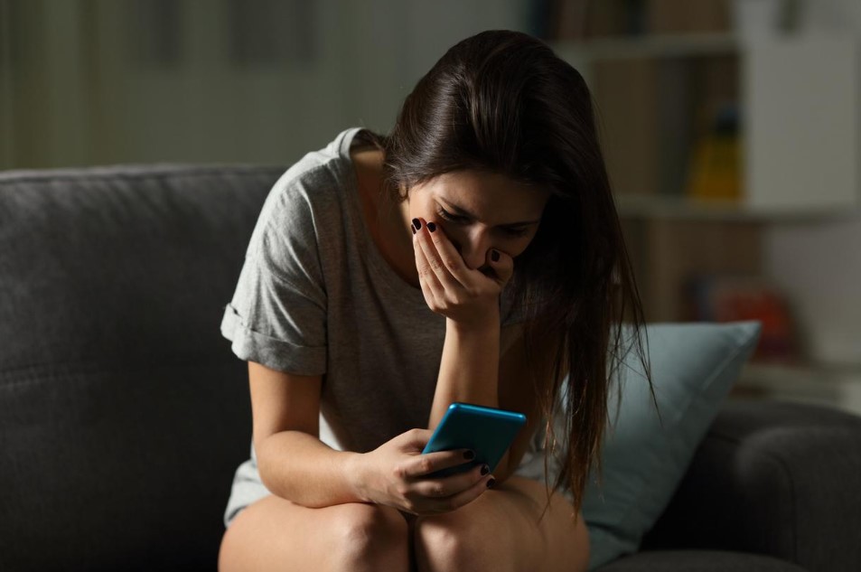 ciberacoso adolescentes psicología